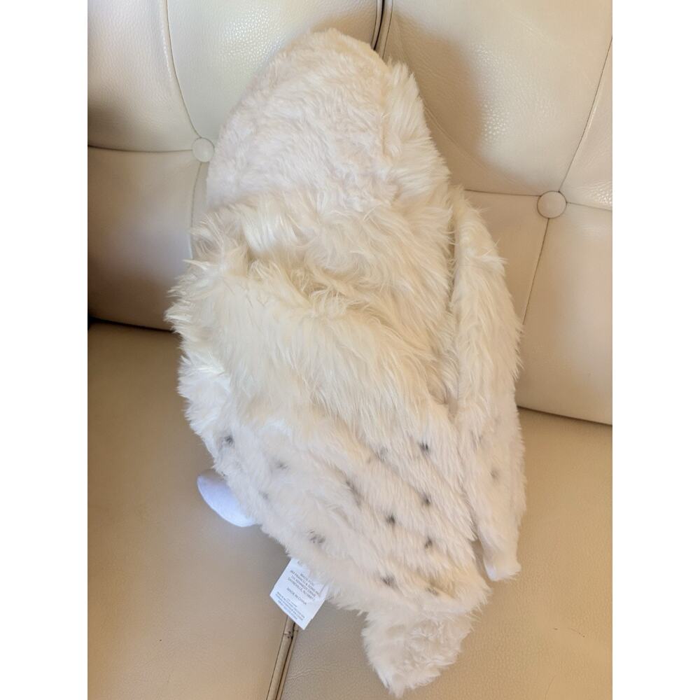 Harry Potter’s Beloved Hedwig Owl - Picture 3 of 6